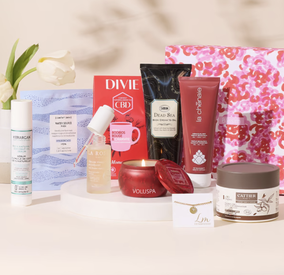 Ixydor Coffret Cadeau Femme Anniversaire – 10 Pièces Luxe Original : Verre Vin, Chaussettes, Bougie, Sels Bain & Plus