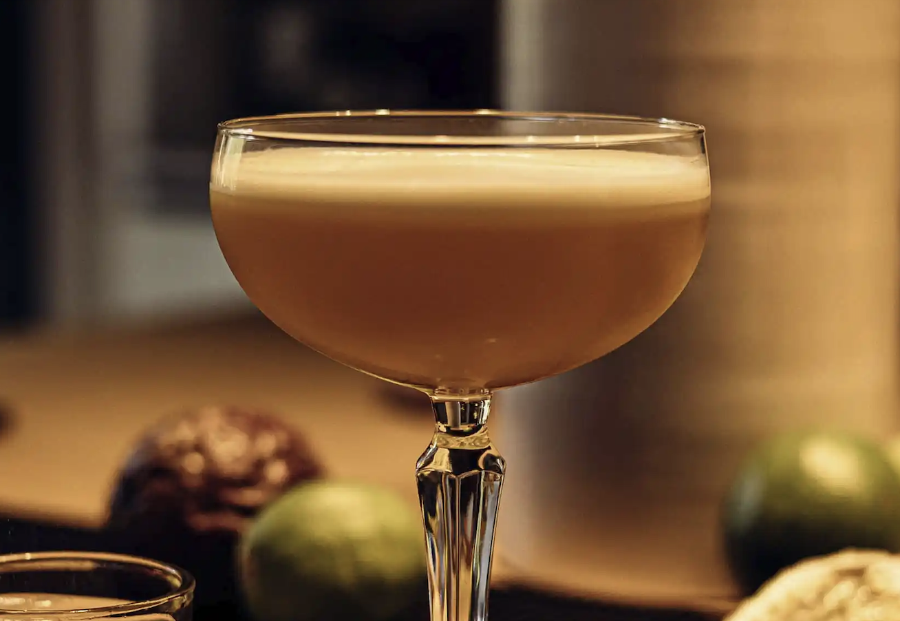 Coffret-alcool-Kit-The-Cocktailist-Pornstarmartini1