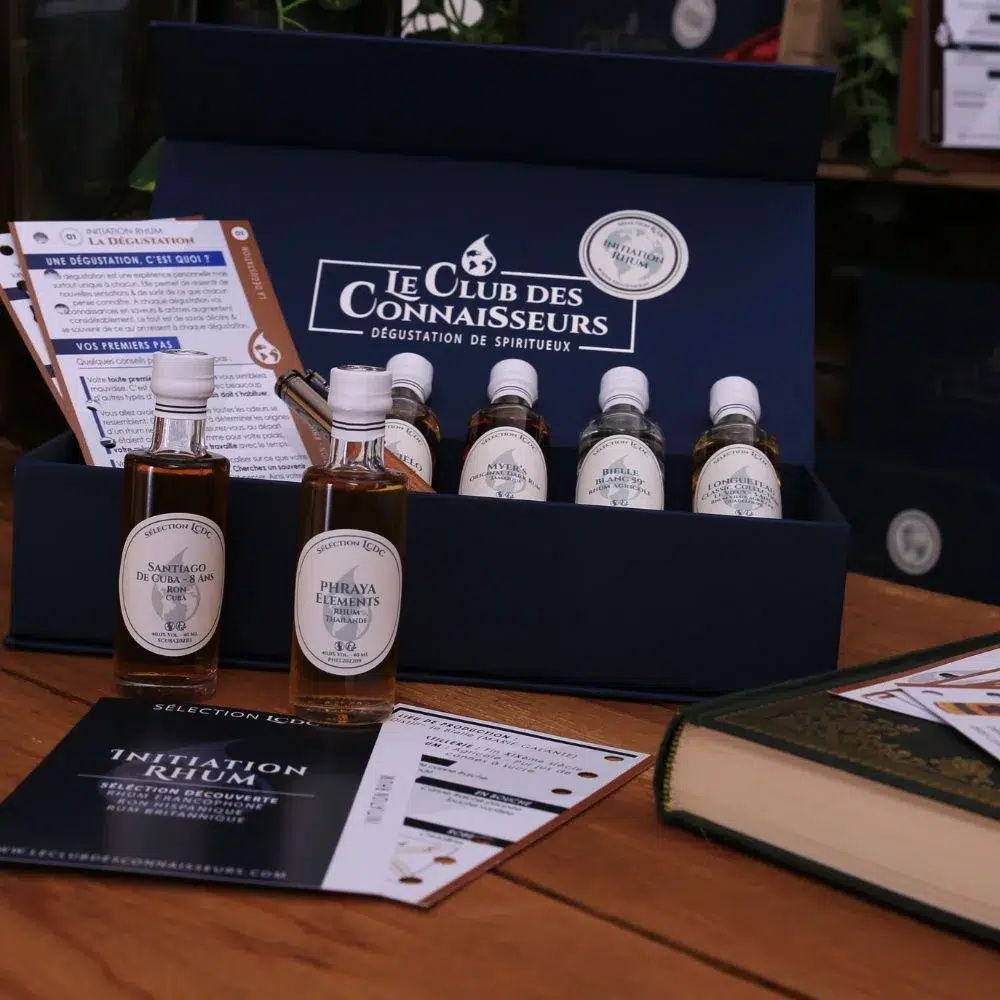 Coffret-degustation-Rhum-Initiation-Le-Club-des-Connaisseurs-3.jpg