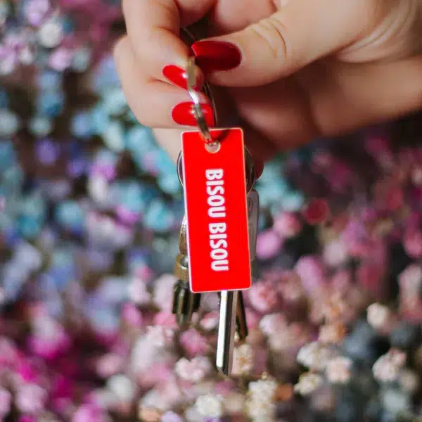cadeau-meilleure-amie-porte-cles-bisous-bisous-mieux-que-des-fleurs