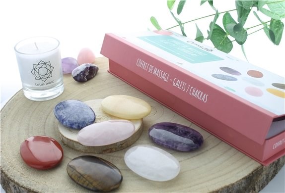 coffret-bien-etre-massage-galets-7-chakras-nature-et-decouvertes