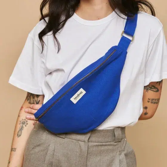 idee-cadeau-femme-grande-banane-sasha-en-coton-bio-les-raffineurs