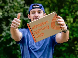 Cadeau-anniversaire-homme-20-ans-Athletes-Running-Club-Box