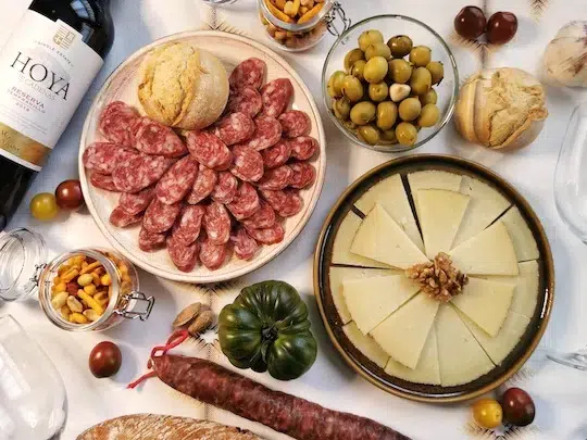 Cadeaux-Anniversaire-Femme-50-Ans-La-Box-a-Tapas-Box