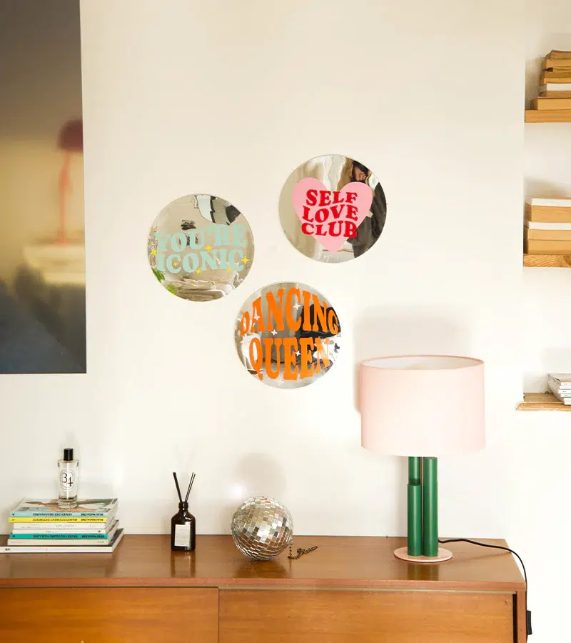 Idees-Cadeaux-Deco-L-avant-Gardiste-Miroir-dancing-queen.jpg