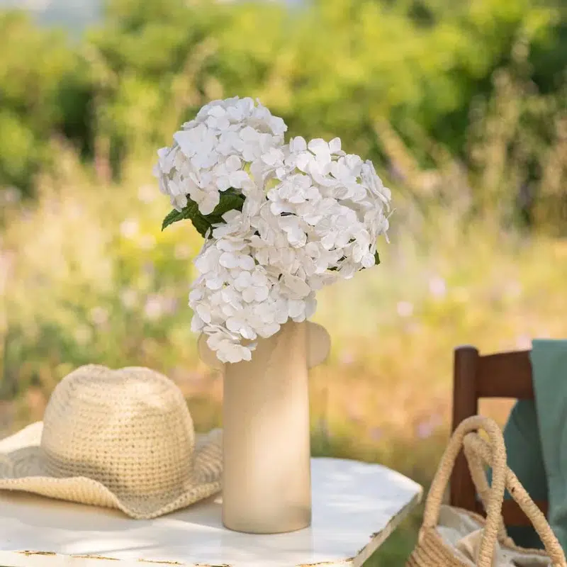 cadeau-creamillere-fleur-papier-hortensia-blanc-flowrette