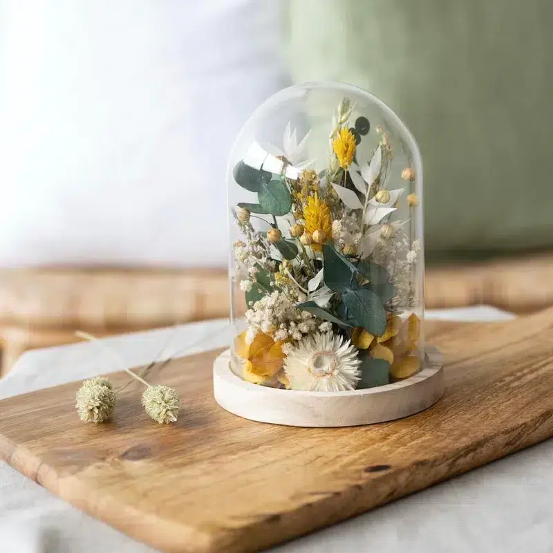 cadeaux-cremaillere-cloche-fleurs-sechees-ambroise-flowrette