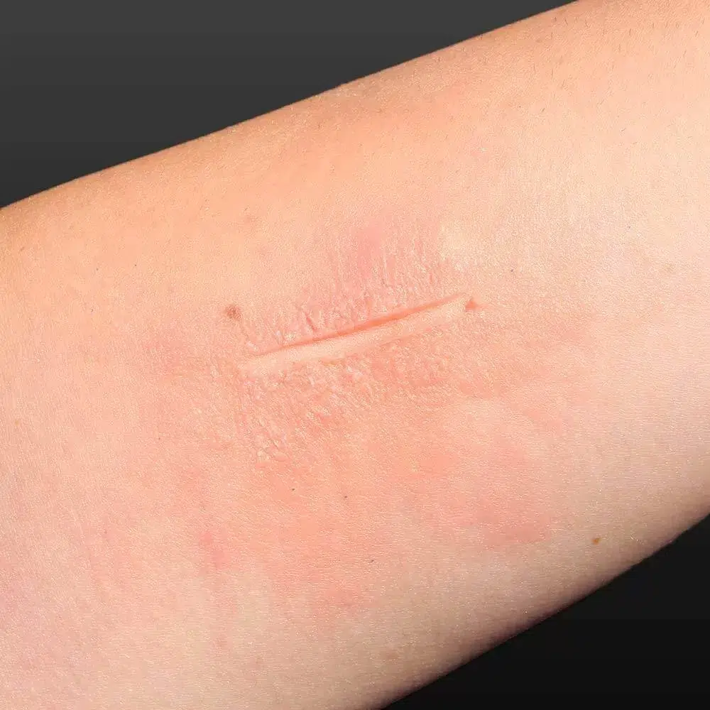 Cadeaux-Halloween-Sagacosmetics-Cire-special-fx-fausse-cicatrice