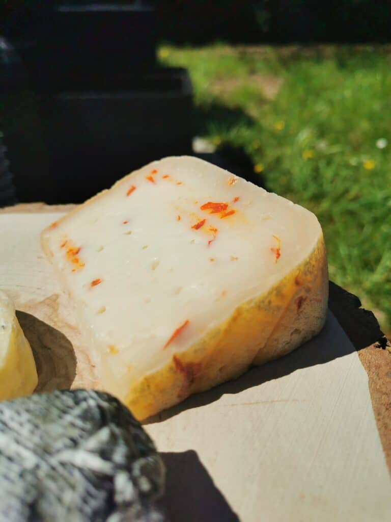 Fondu De Fromage - Avril 2023 Fondu de Fromage - Avril 2023 Test box Fondu de fromage avril 2023 5