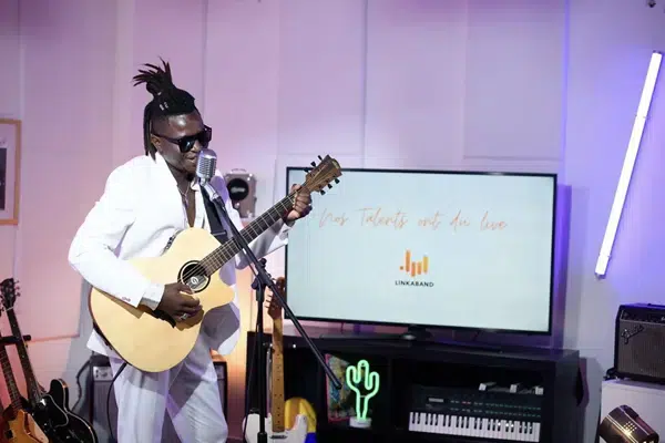 Un-cadeau-d-anniversaire-unique-offrez-un-groupe-de-musique