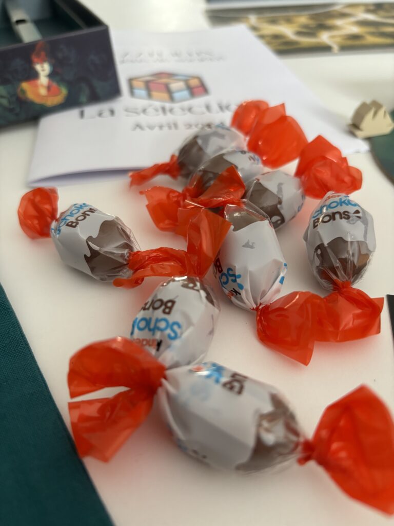 Yaaah Jeux - Avril 2024 Test Yaaah Jeux YAAAH Jeux - Avril 2024 Test box test YAAAH Jeux Blog test box Yaaah Jeux Avril 2024 9