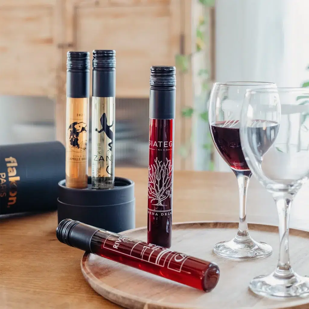 24 Idées Cadeaux Originales À Mettre Dans Un Calendrier De L'Avent Pour Homme Cadeaux Homme 24 idées cadeaux originales à mettre dans un calendrier de l'avent pour homme Astuces et conseils cadeaux homme idees cadeaux originales pour calendrier de lavent homme Flakon Coffret