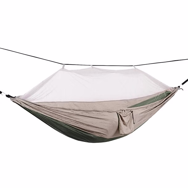 Equipements-saint-jacques-de-compostelle-Nature-et-Decouvertes-Hamac