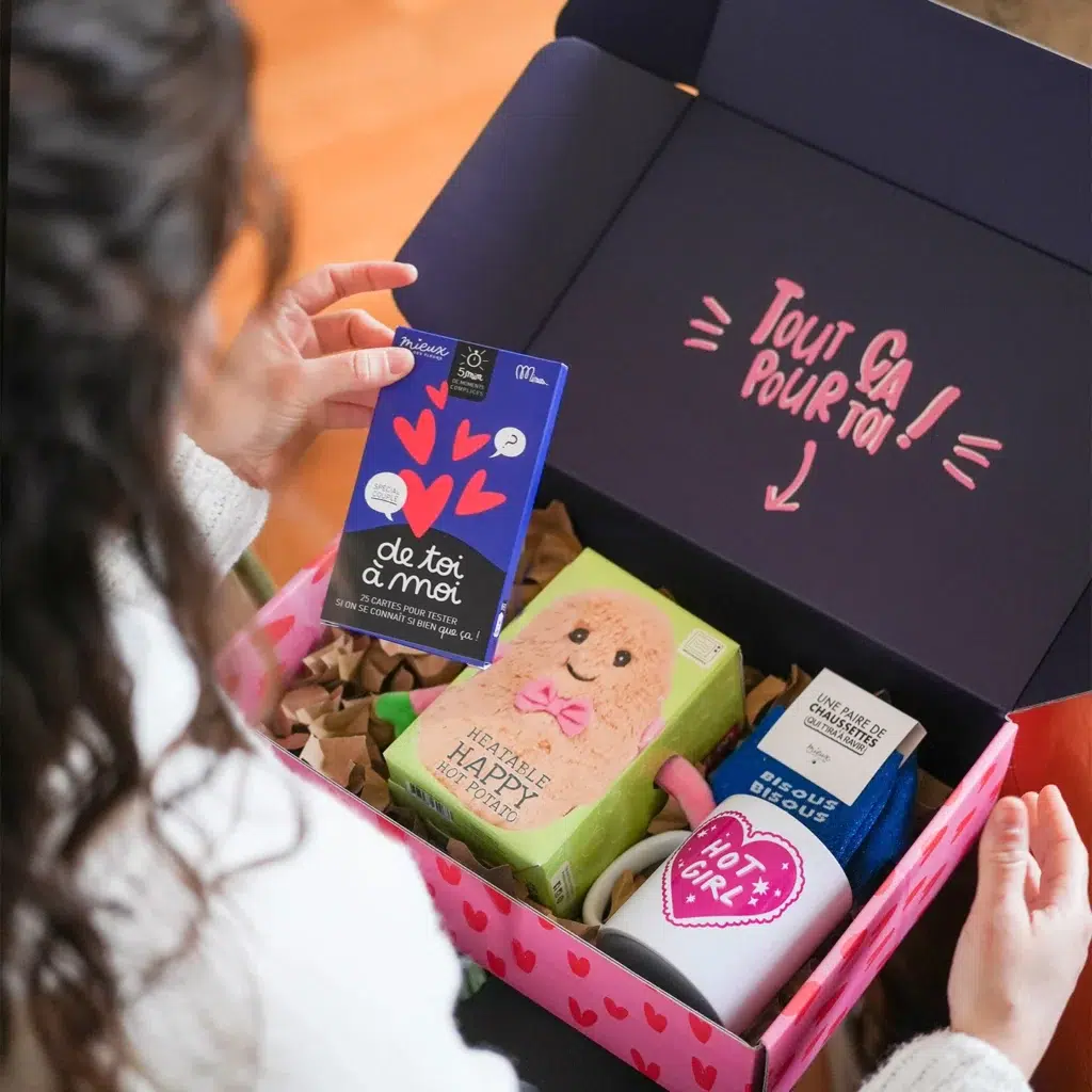 Idée de cadeau pour un collègue qui part : marquer le coup avec style Astuces et conseils cadeau pour un collègue qui part Cadeau collegue depart Mieux que des Fleurs Coffret2