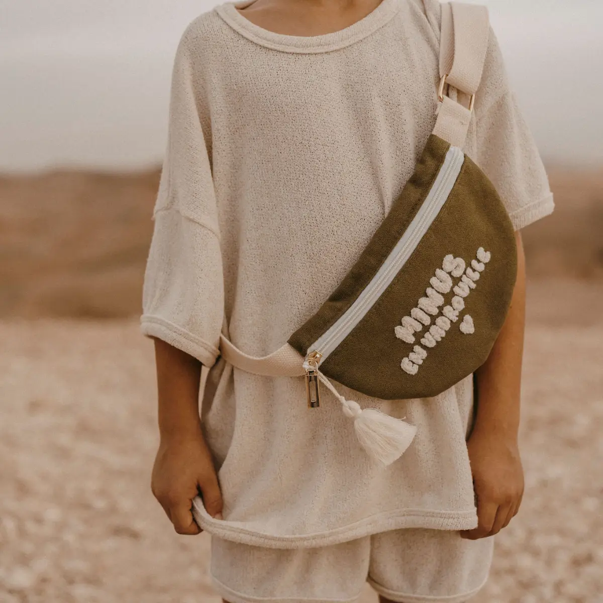 Cadeau-4-ans-Happy-nounette-Sac-banane-enfant-minus-en-vadrouille