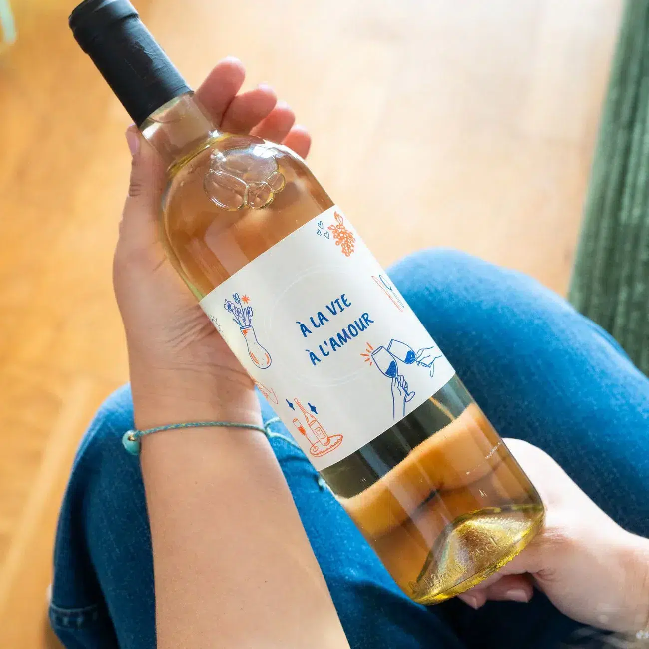 Cadeau-anniversaire-femme-55-ans-Mieux-que-des-Fleurs-Vin-etiquettes-personnalisees-cadeaux-anniversaire