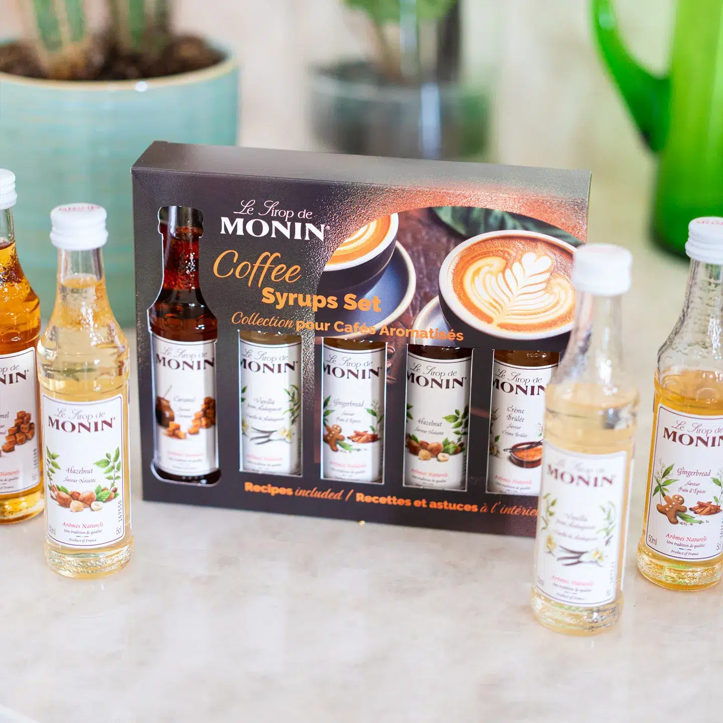Idee-cadeau-anniversaire-femme-45-ans-Mieux-que-des-Fleurs-Sirops-monin-coffret-noir-cafe
